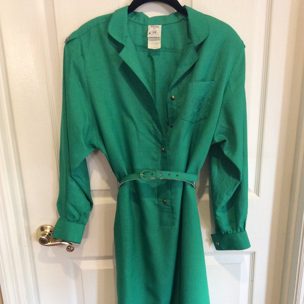 ✨Women’s dress 80s Petites by Willi  12